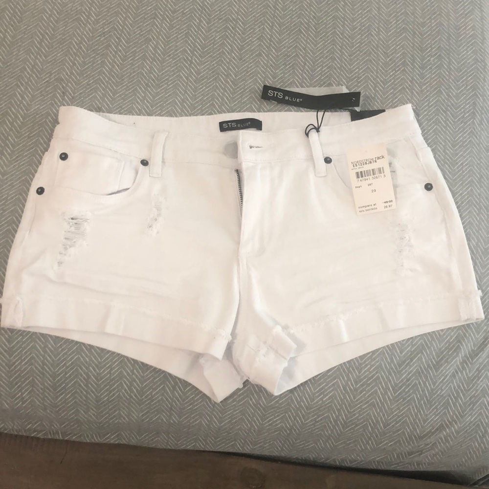 NWT distressed white jean shorts
